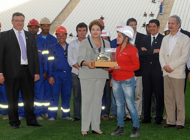 Du khách sẽ chi tiêu 3 tỷ USD tại Brazil dịp World Cup ảnh 1